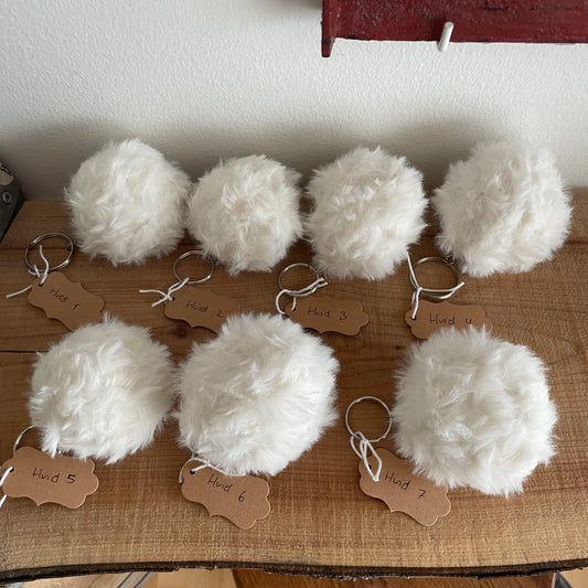 Færdig nøglering - Hvid 6