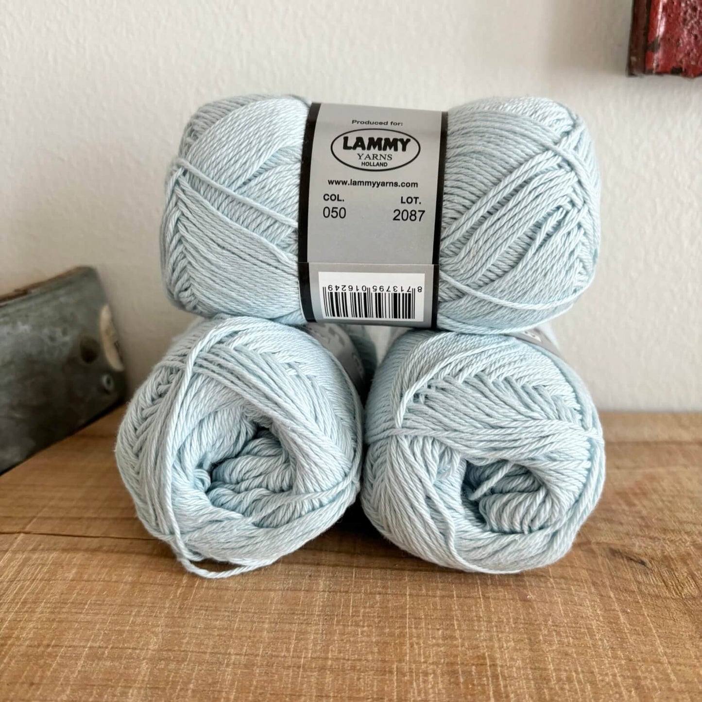 Lammy Cotton 8/4 lyseblå – nærbillede af etiket med farvenummer 50