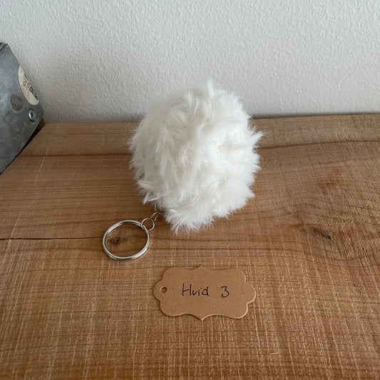 Finished keychain - White 3