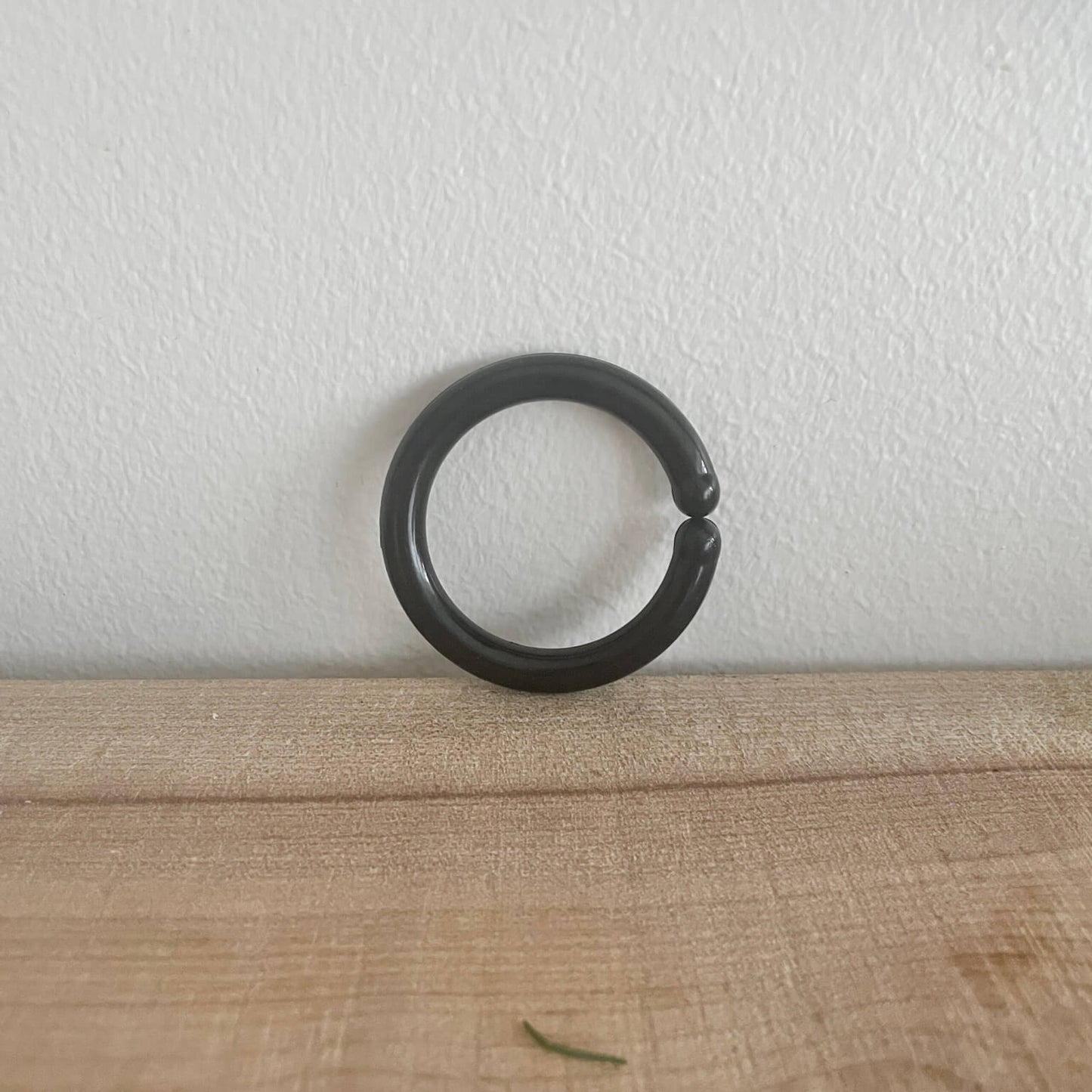 C-ring, sort