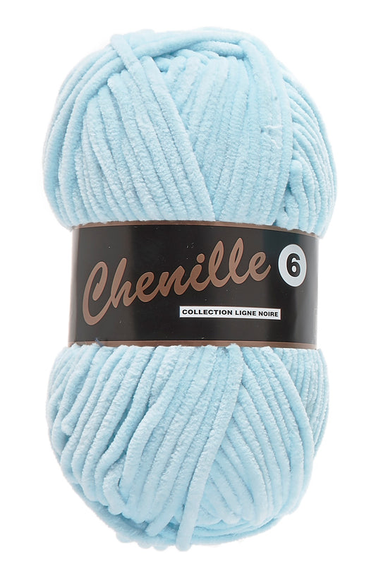 Chenille 6 fløjlsgarn i isblå, nr. 011 – 100 grams nøgle