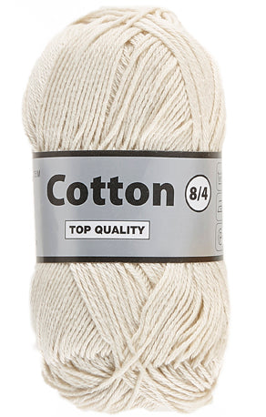 Lammy Cotton 8/4 creme, officielt produktfoto af garnnøgle