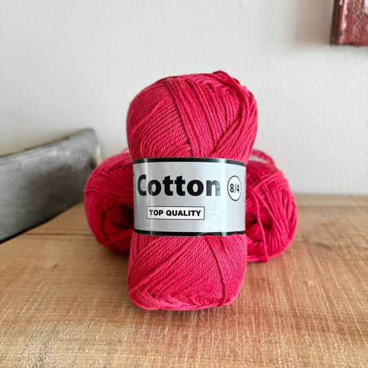 Garnnøgle Lammy Cotton 8/4 i rødt, hovedbillede
