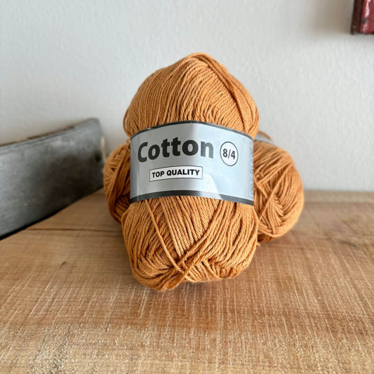 Garnnøgle Lammy Cotton 8/4 i karamelbrun, hovedbillede