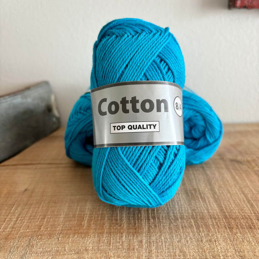 Garnnøgle Lammy Cotton 8/4 i blå, hovedbillede