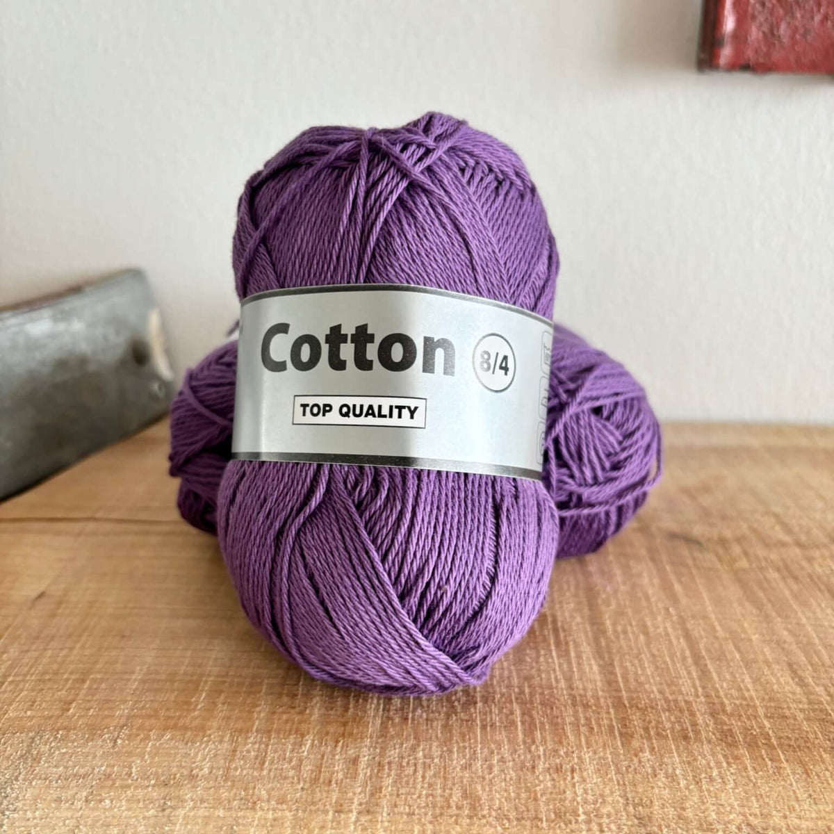 Garnnøgle Lammy Cotton 8/4 i lilla, hovedbillede