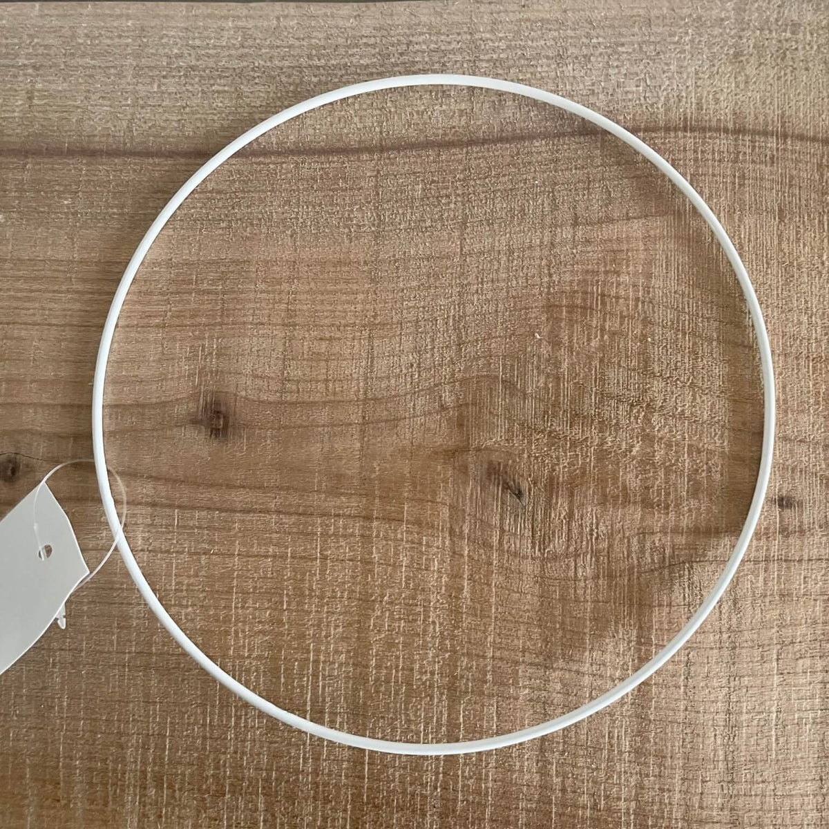 Metalring, hvid, 15 cm i emballage, liggende set ovenfra