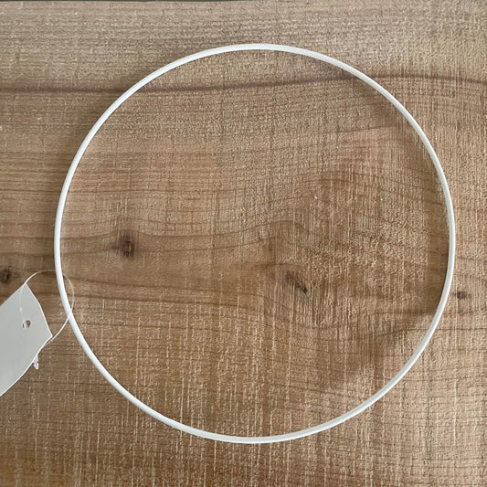 Metalring, hvid, 15 cm i emballage, liggende set ovenfra