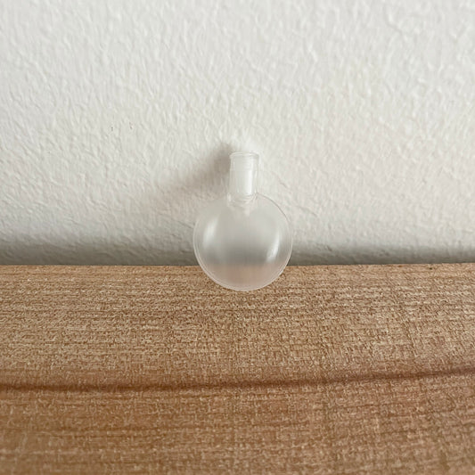 Pivert (rasleindsats) 25 mm i klar plast, stående forfra