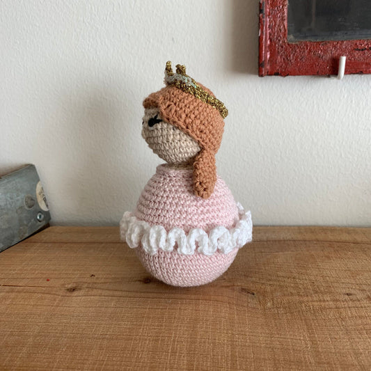 Prinsesse-tumlingen set fra siden